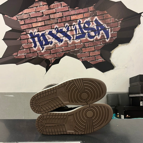 Air Jordan 1 High “Palomino” #81123