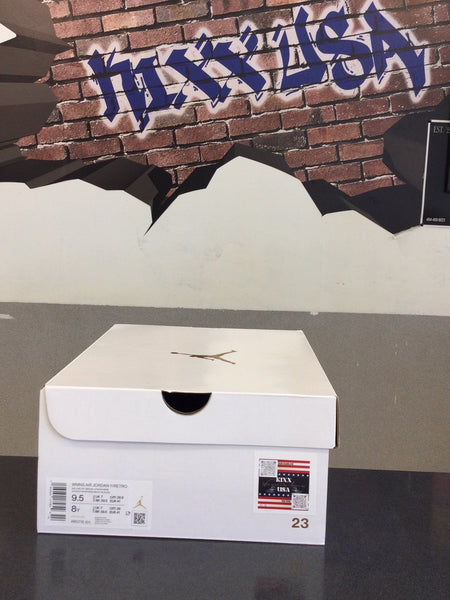 Wmns Air Jordan 11"Neapolitan"