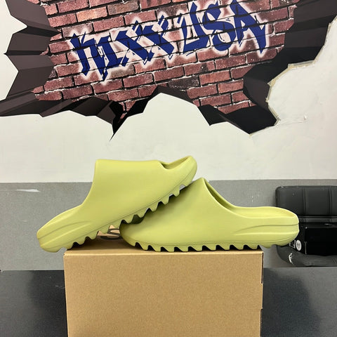 Adidas Yeezy Slide “Resin” #040323