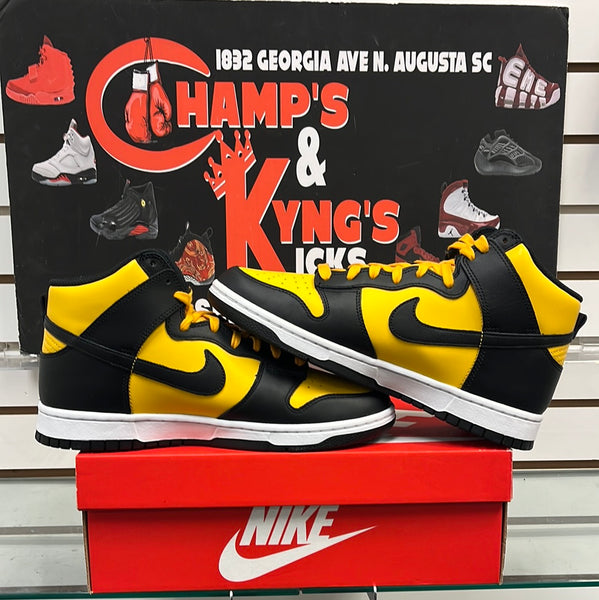 Nike Dunk High “Reverse Goldenrod” 11/26/22