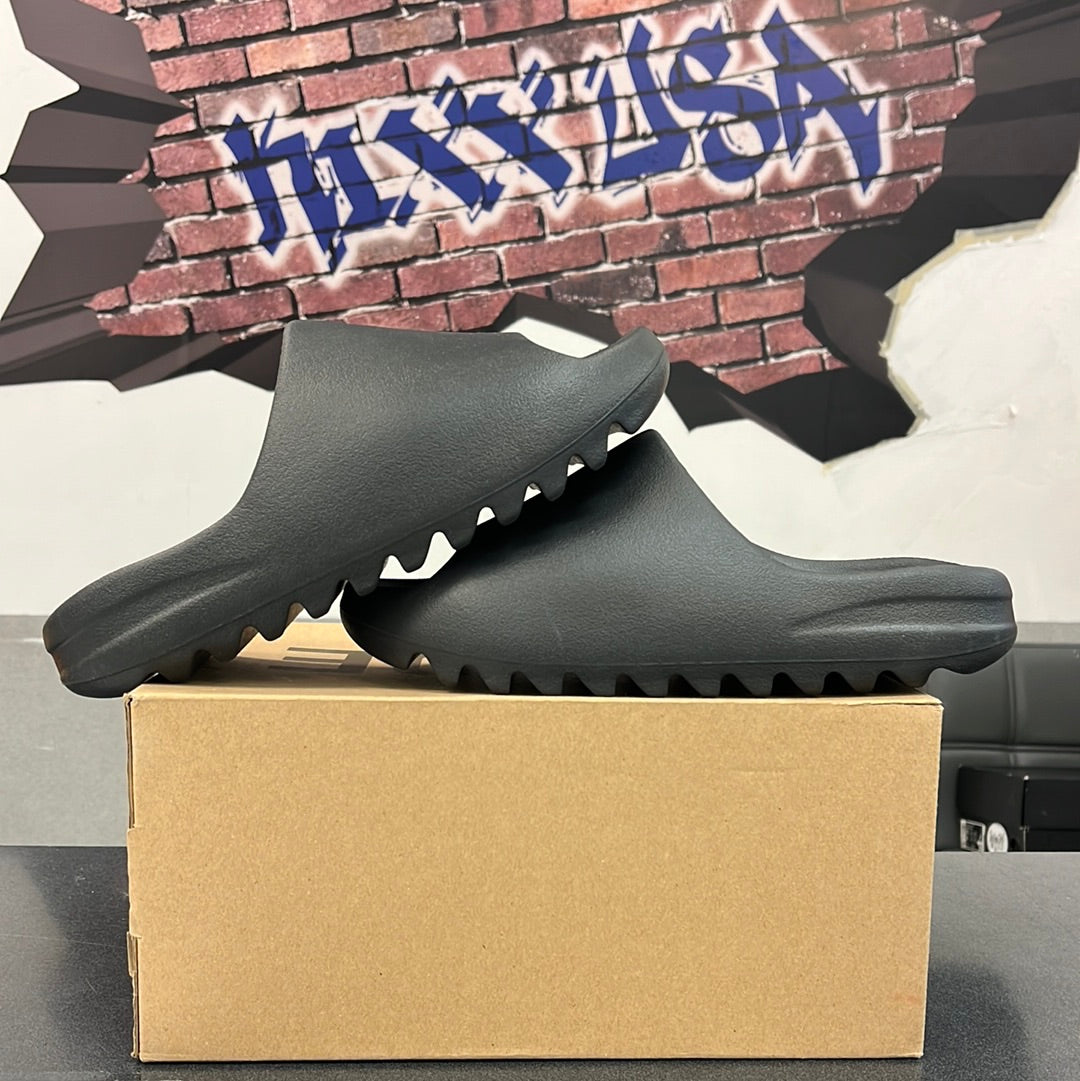 Adidas Yeezy slide “Onyx” #040323 – KIXX USA