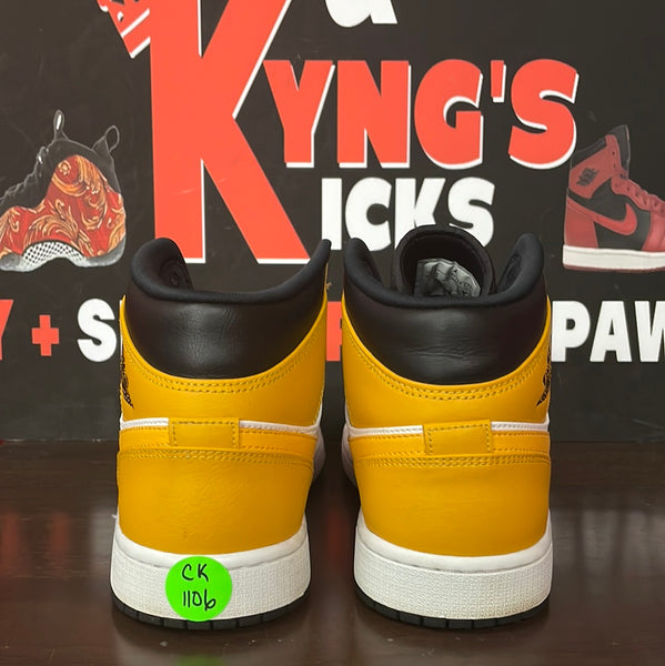 Air Jordan 1 Mid “University Gold”