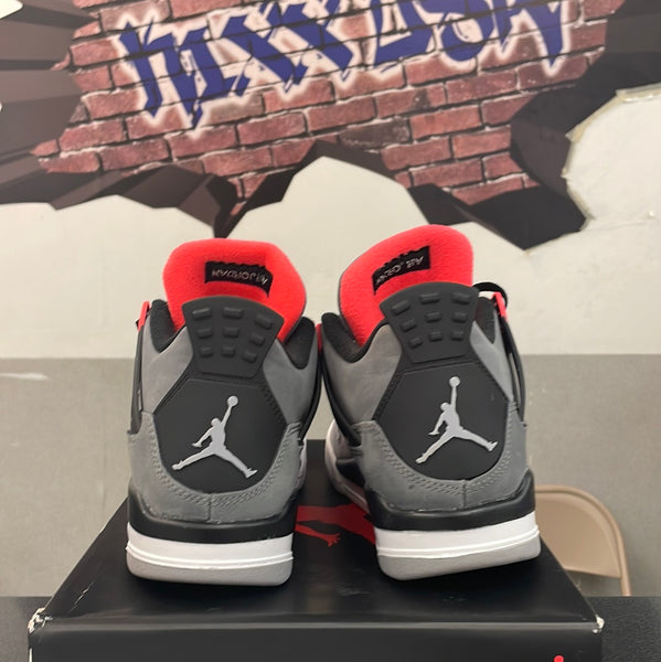 Air Jordan 4””Infared”