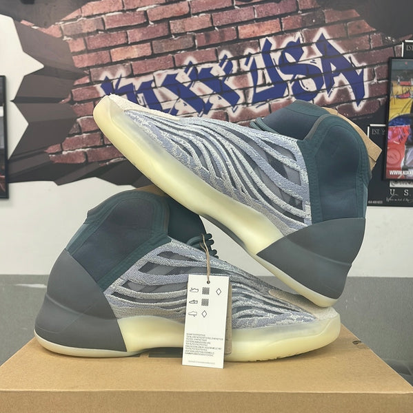 Adidas’s Yeezys QNTM(Mono Carbon)#31024