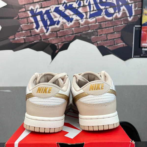 Wmns Nike Dunk Low “Gold Swoosh”#11724