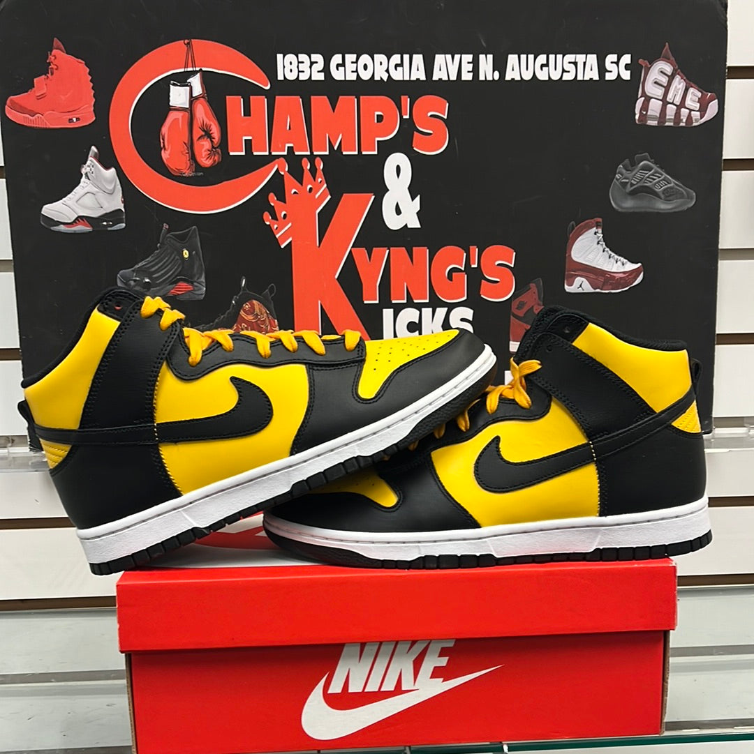 Nike Dunk High “Reverse Goldenrod” 11/26/22