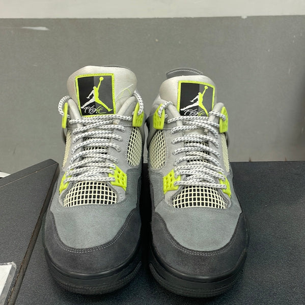 Air Jordan 4 “Neon” 31823