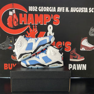 Air Jordan 6 UNC White