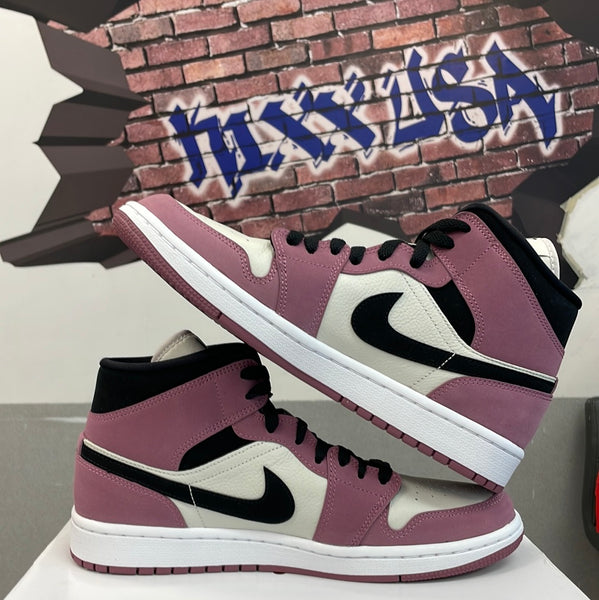 Air Jordan 1 Mid”Berry Pink”