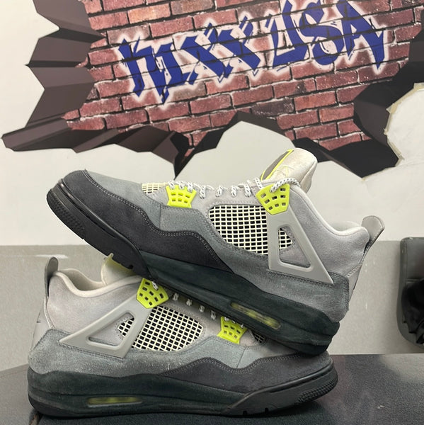 Air Jordan 4 “Neon” 31823