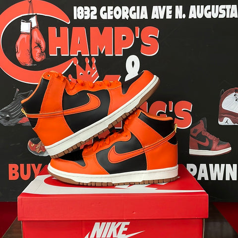 Nike Dunk High “Halloween Pumpkin”10/28/22