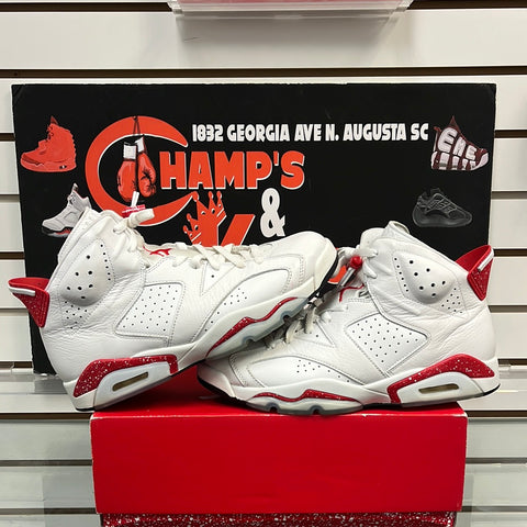 Air Jordan 6 “Red Oreo”