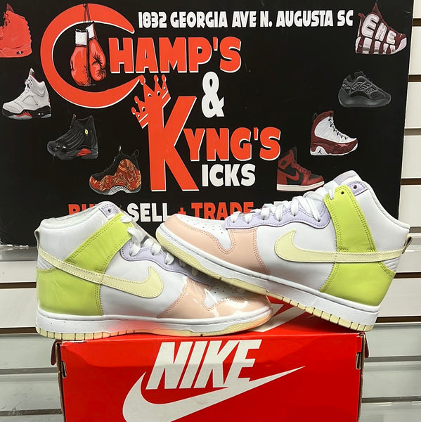 Nike Dunk High “Lemon Twist”