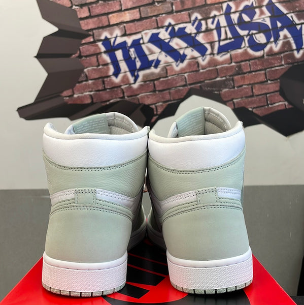 Wmns Air Jordan 1 High “Seafoam”