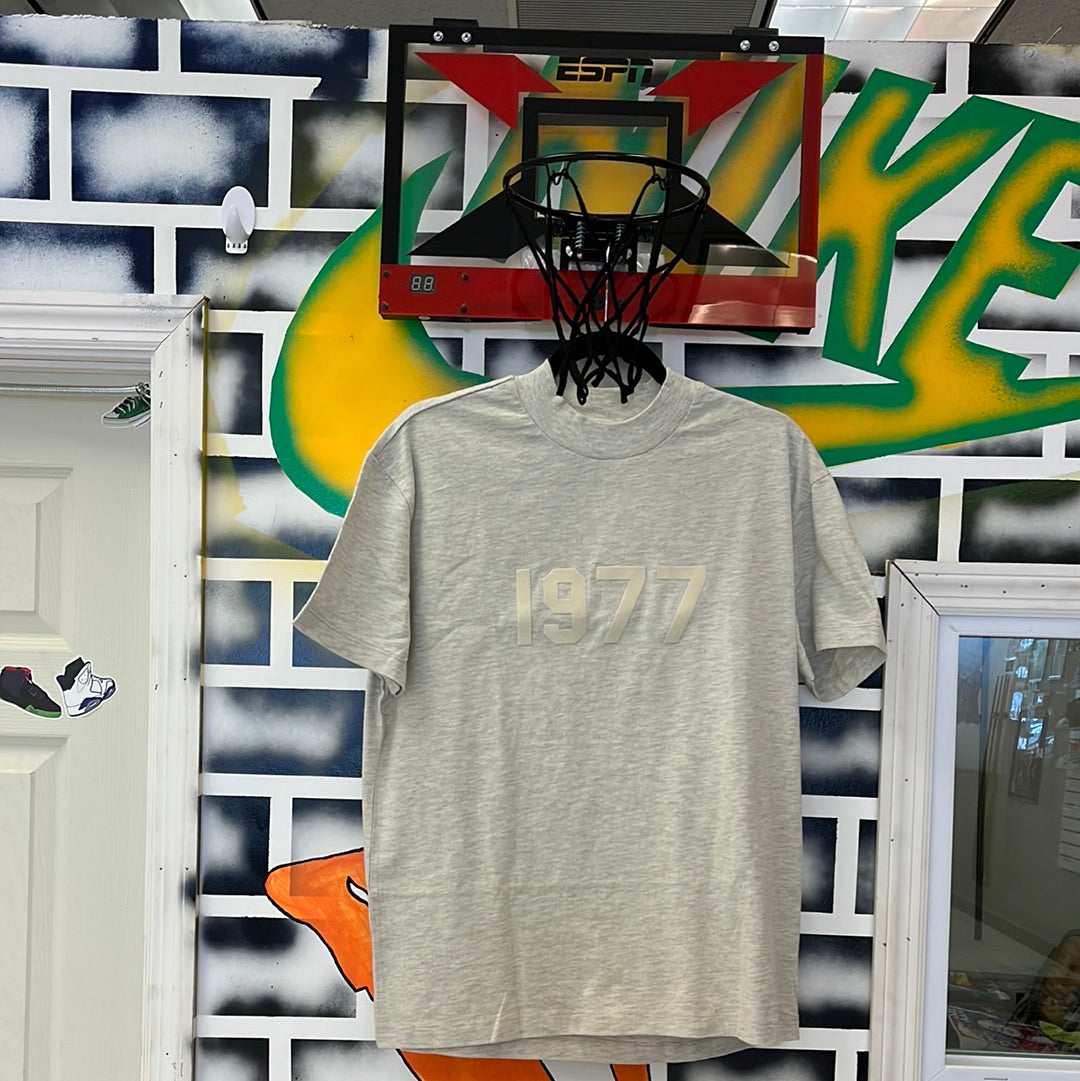 Essential’s Tee Shirt Grey/Tan 1977 Print #41723
